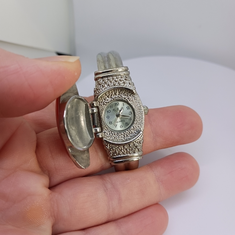 WORKS Vintage Quartz Watch Cuff Bracelet Stainless Steel Carnelian Stone Jewelry - Picture 3 of 5